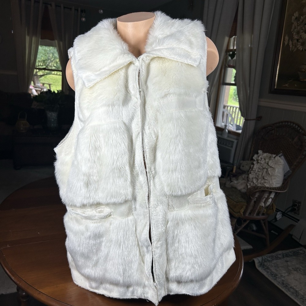 Rachel Zoe Ivory Faux Fur Womens Lined Vest Size 1X Hook-eye Oversize Collar RLZ